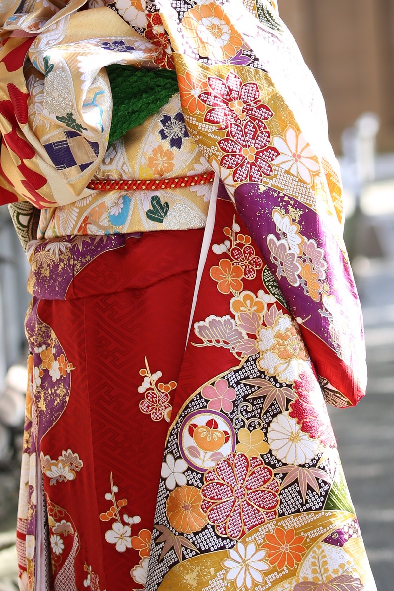梅と折鶴 金駒刺繍 振袖 正絹 着物 成人式 - 振袖